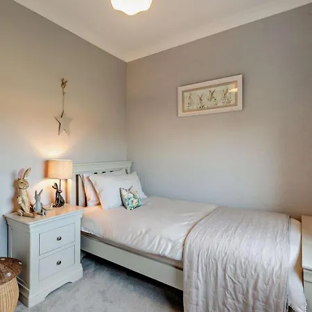 3 Bed In Maryport Oc-82438 * Dearham