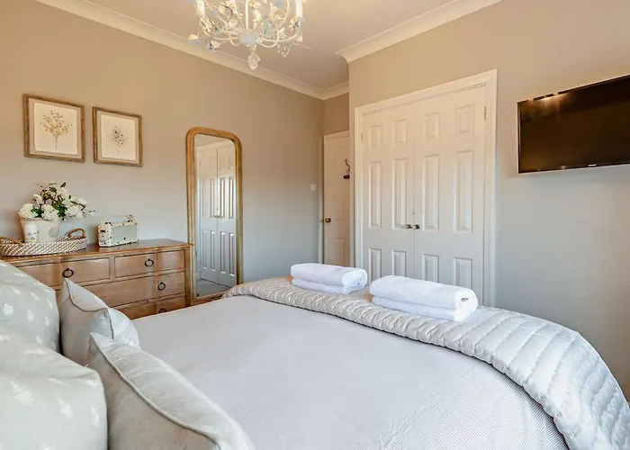 3 Bed In Maryport Oc-82438 * Dearham